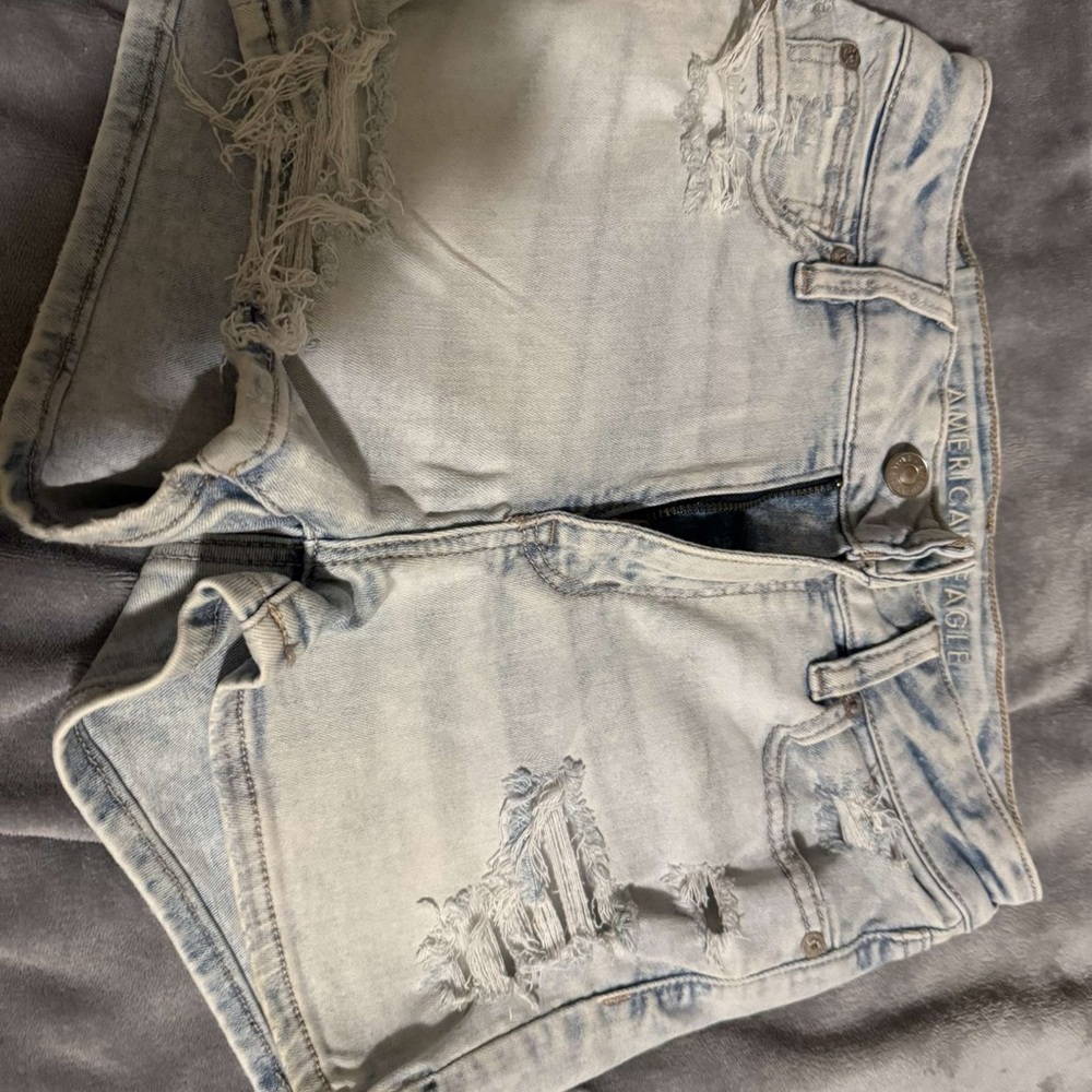 American Eagle Outfitters Light Wash Distressed Jean Shorts